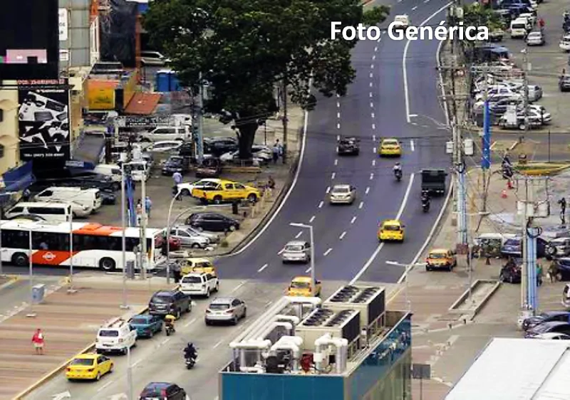 VENTA DE PROPIEDAD COMERCIAL EN VÍA ESPAÑA